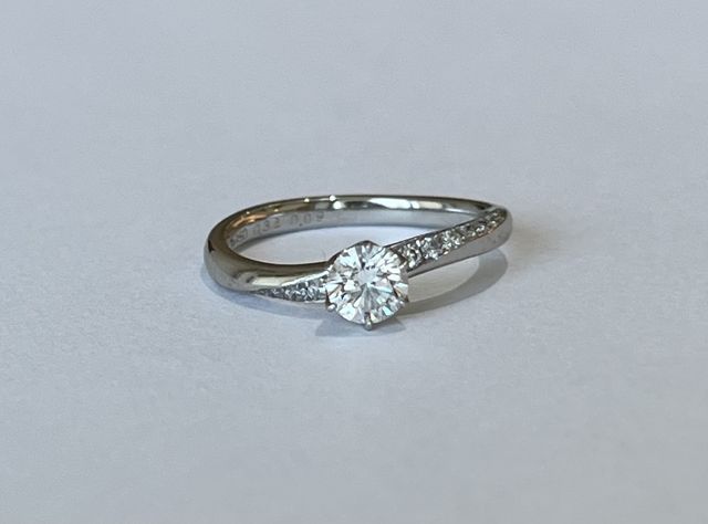 エンゲージリング
ブランド:トワル
商品名:ジュレ