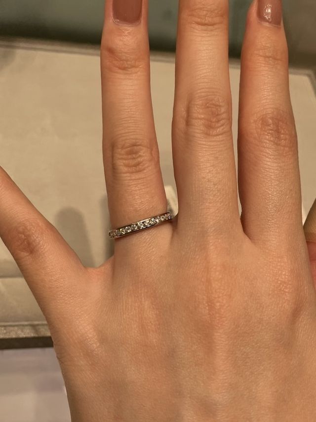 ハーフエタニティになります