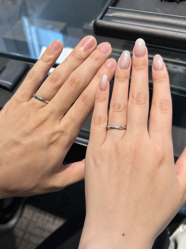 とても指が綺麗に見えます。彼はminiatureにしました。