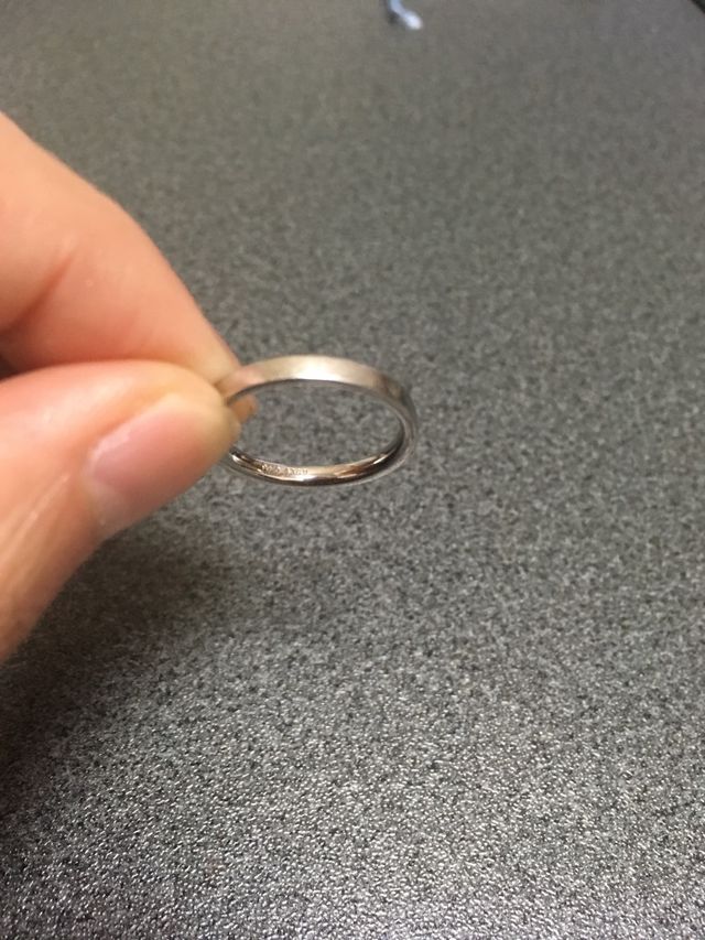 シンプルなデザインです。