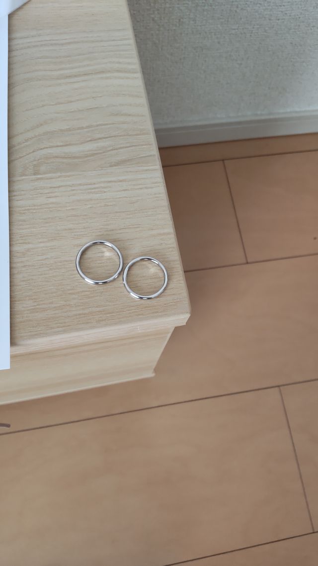 シンプルで高級感がある指輪