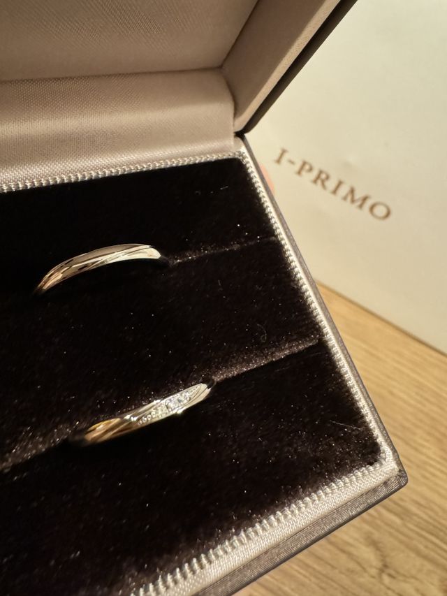 ケイローンというデザインの指輪です。