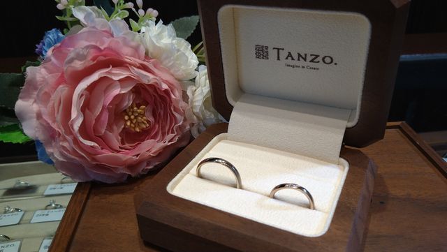 ペア感を出すため、2つの模様が揃うようにしまにた！