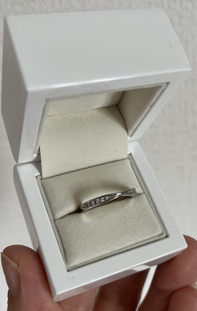 受け取りに行っ日の帰宅後に撮影しました。