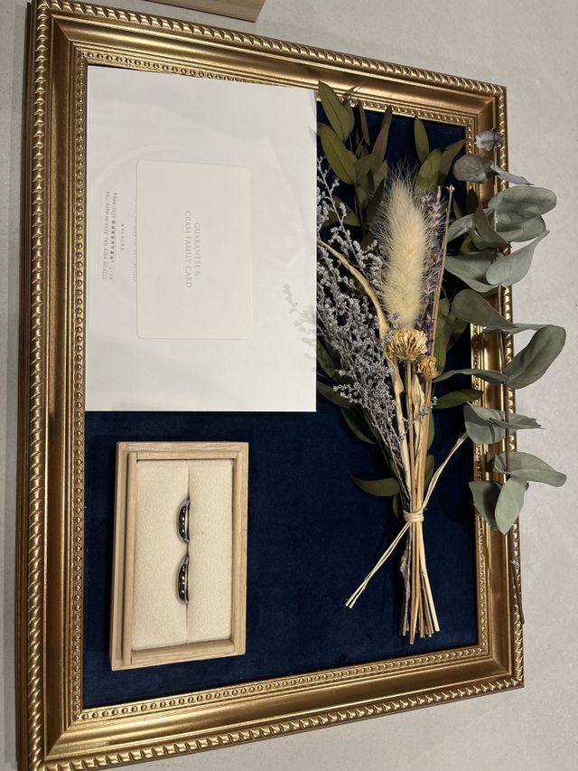 指輪が出来上がり、お店へ取りに伺った際の写真です。