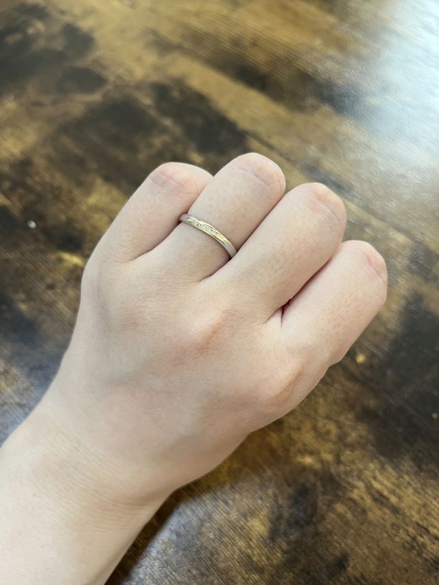 実際に着用している画像です。