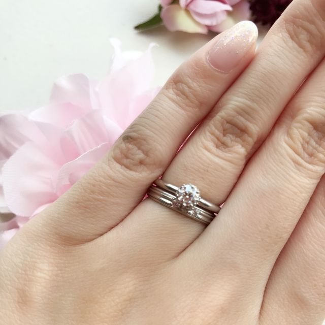 お気に入りの重ね付け❤︎隙間なくぴったり重なる指輪にしました