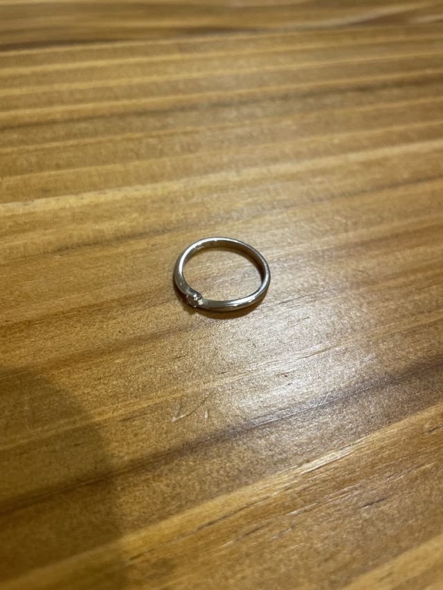 シンプルなダイヤモンドが綺麗です