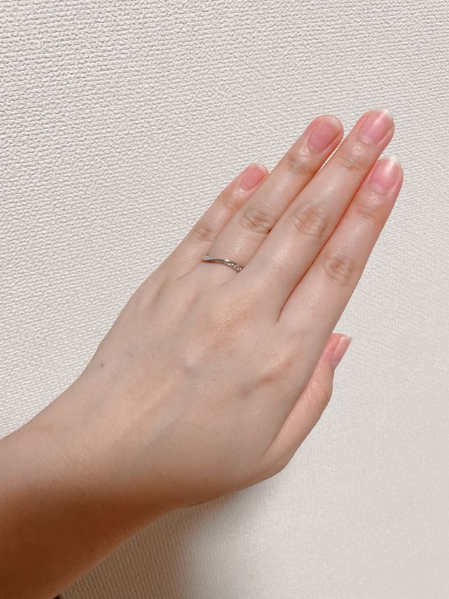 ウェーブのかかったリングです