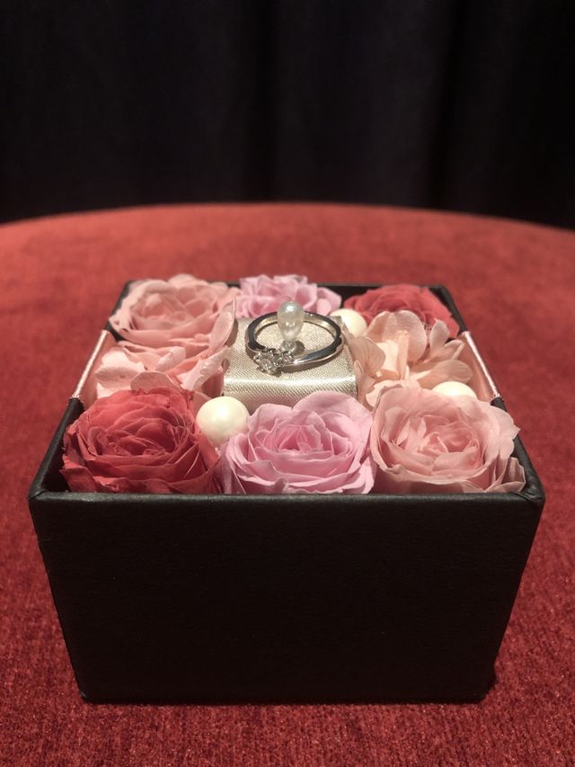 箱は特注品です