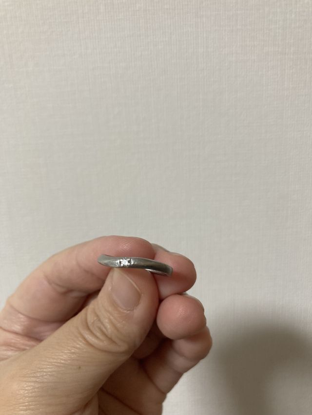 少しよじれているのが分かるでしょうか