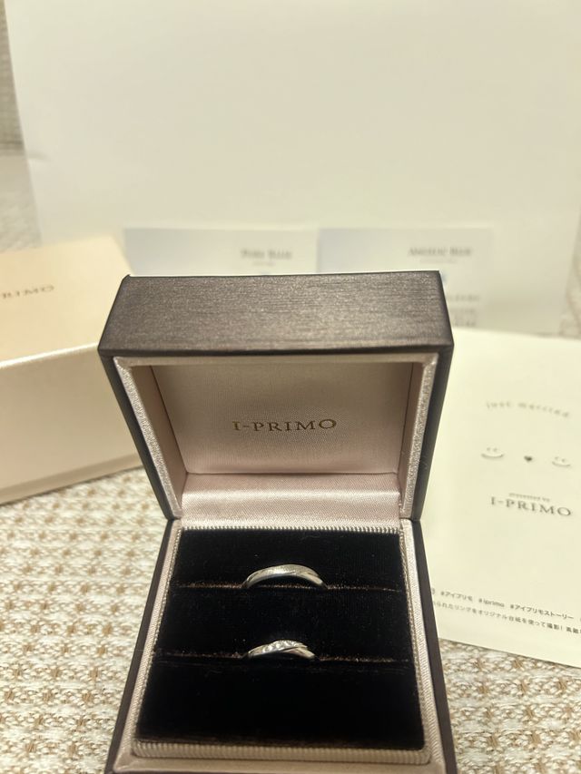 男性用はマット加工をしています。