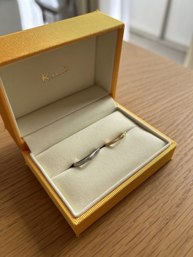 形、質感をお揃いにしました。