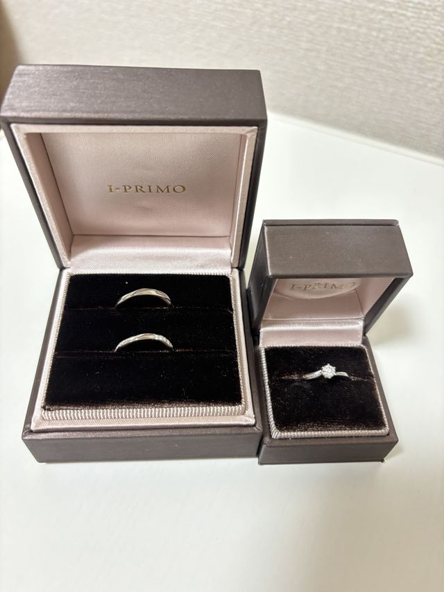 婚約指輪と結婚指輪