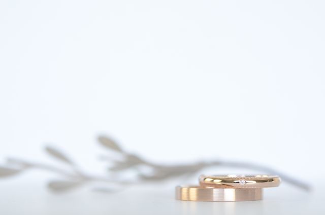 色は揃えてピンクゴールド
デザインはそれぞれ好きなもの