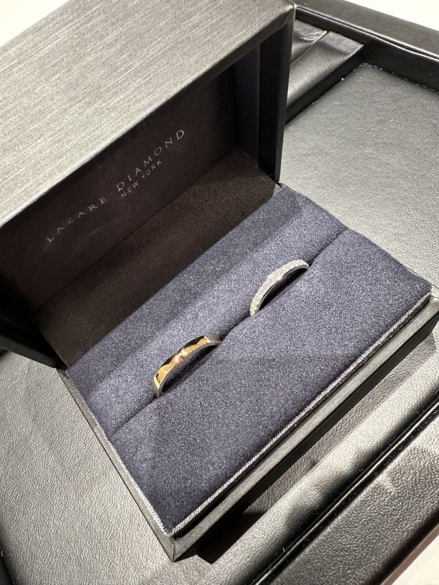 ゴールドとプラチナの指輪にしました！