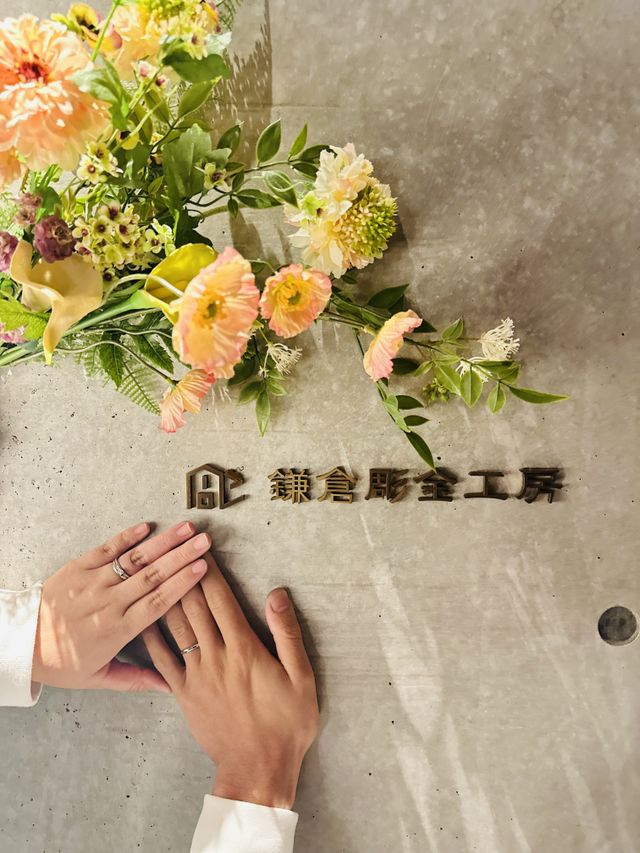 作り終わった後に店員さんに表の看板前で撮ってもらった写真。
