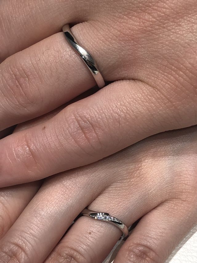 リング着用　アップ