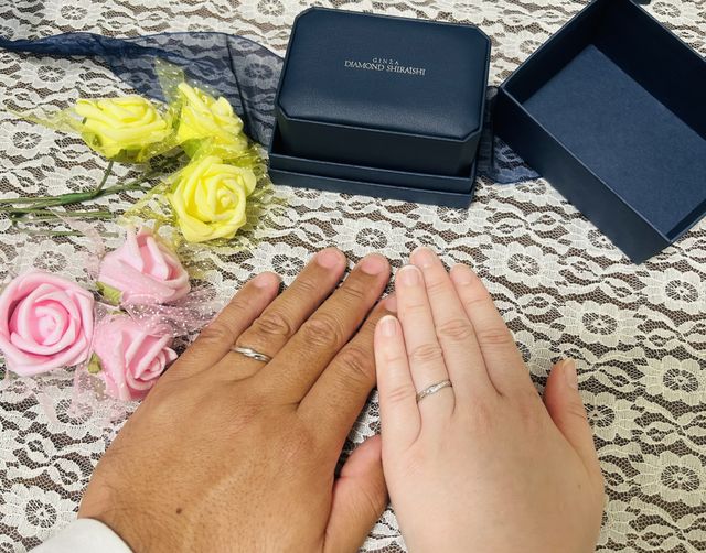 楽しみに待ってた結婚指輪を受け取った日に撮影しました。