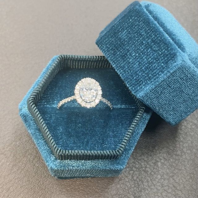 オーバルのヘイローリング