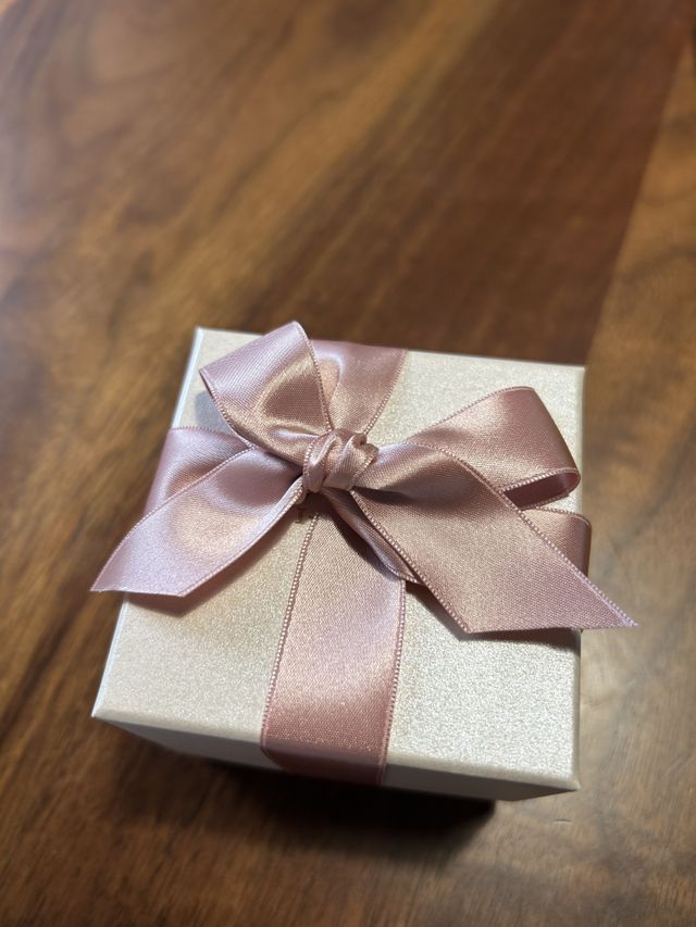 ボックスリボン付き