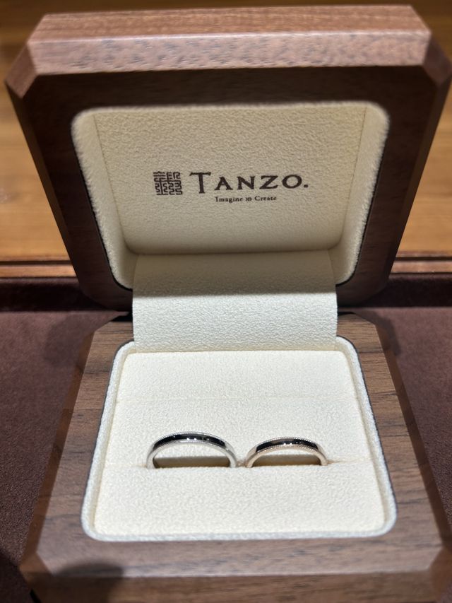 上下ミル打ちのデザインです