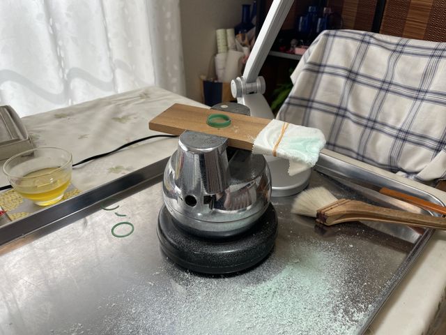 手作り作業中の様子