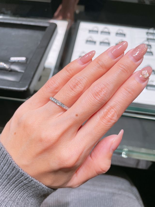 ハーフエタニティ