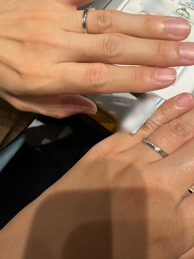 ウェーブのデザインが入ったタイプ