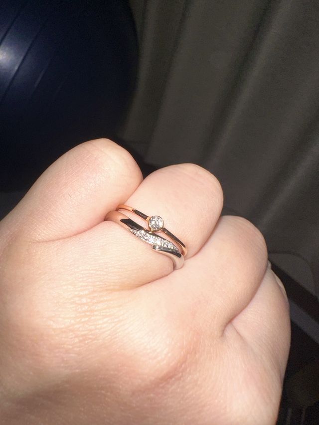 下が購入したアイプリモの指輪です。