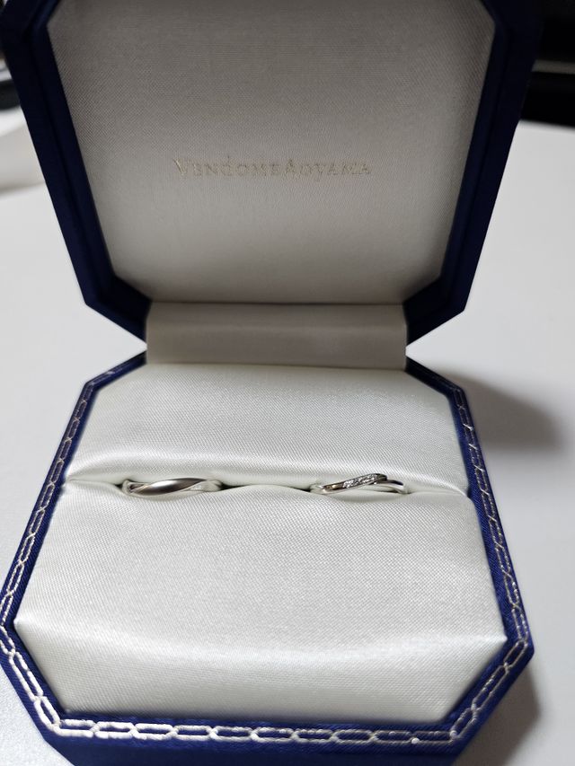 ウェーブタイプ、女性ダイヤあり、男性マッドと艶ありのハーフ