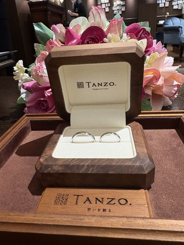 結婚指輪を納品していただいた時の写真です。
