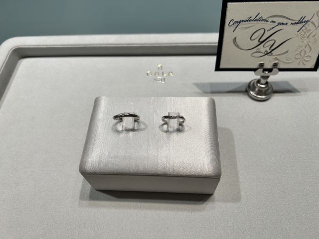 男性用、中央部分をマット加工して頂きました