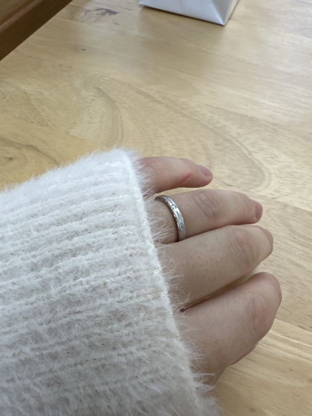 着け心地がよく綺麗なデザインがすごく気に入っています。