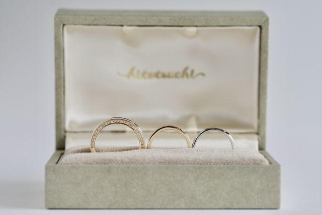 2連にして、気分に合わせて付け替えできる仕様にしてます