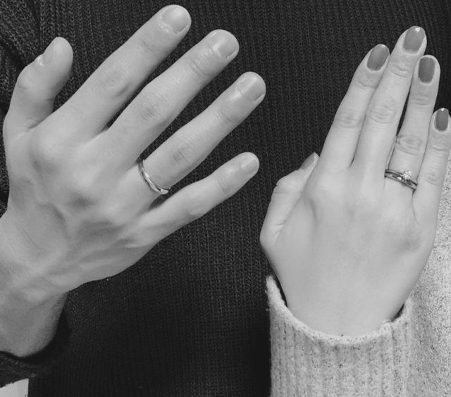 結婚指輪は普段使いできる
シンプルなデザインを選びました。