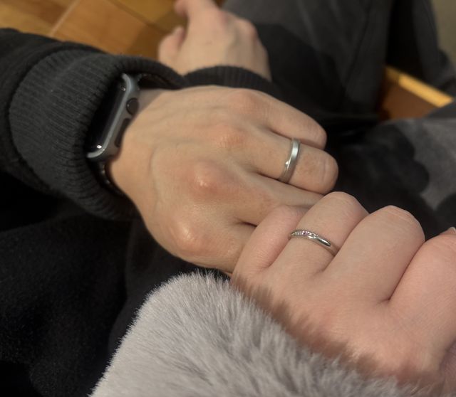 受け取りに行ってその場で写真をとりました。