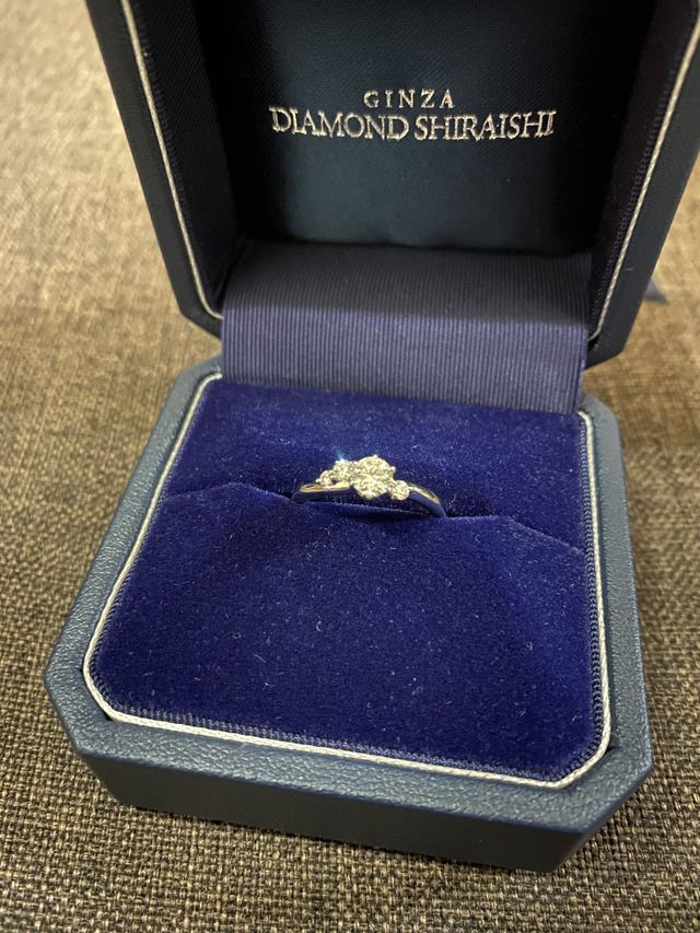 形もダイヤも拘りました