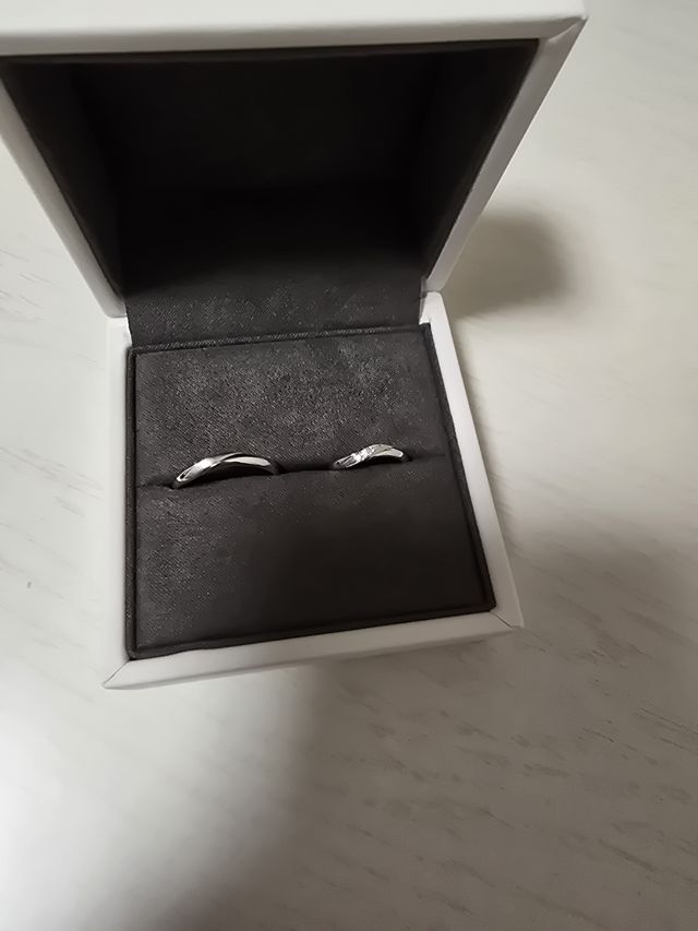 ペアの結婚指輪