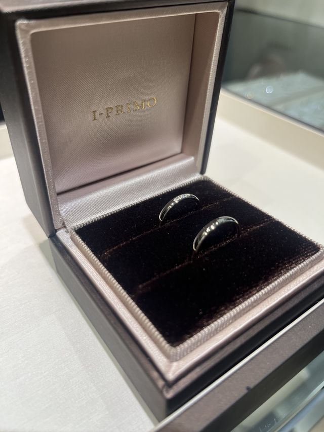 5個石が入ってるものにした。
とてもキラキラで可愛い