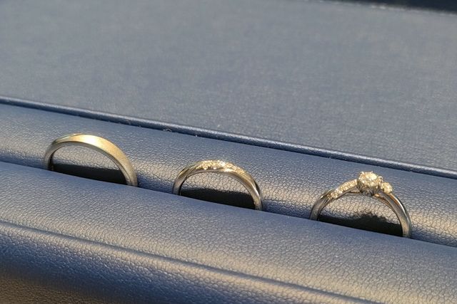 中央がイリュミティです。