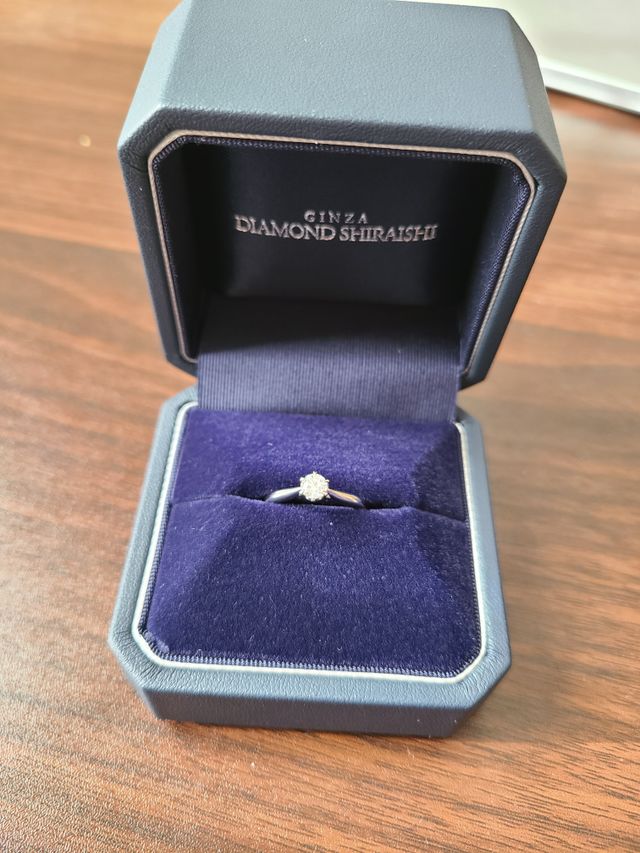 全体的にシンプルに仕上げてもらいました。