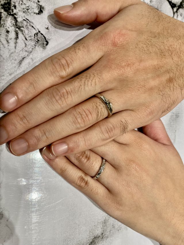 ニナリッチのトレサードという商品に選びました。