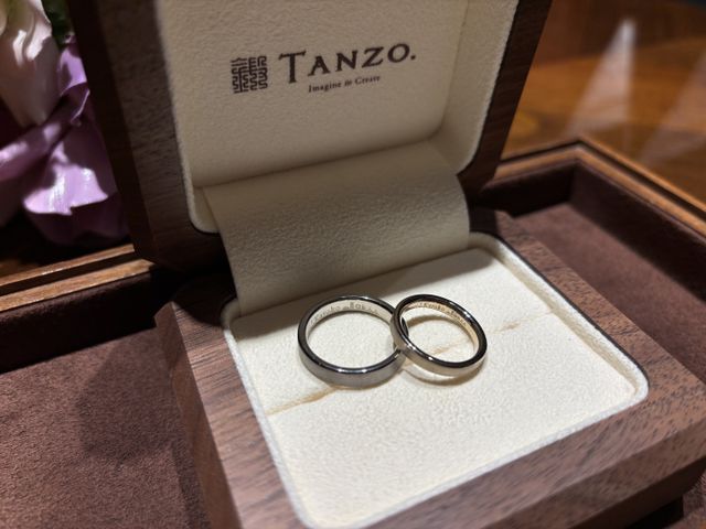 「みなとみらいの街並み」を内側に刻印していただきました。