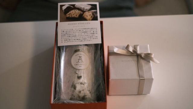 クリスマスに、シュトーレンと。