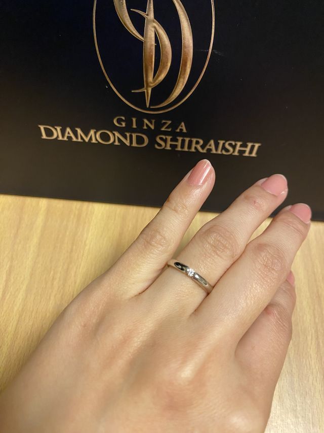 シンプルな一粒ダイヤの指輪　プラチナ