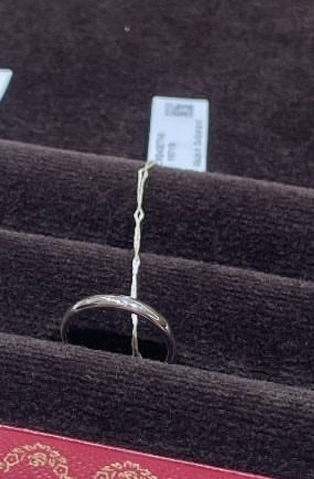 試着した指輪です