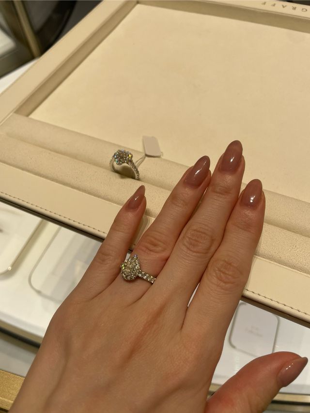 アイコン ペアシェイプ ダイヤモンド リング