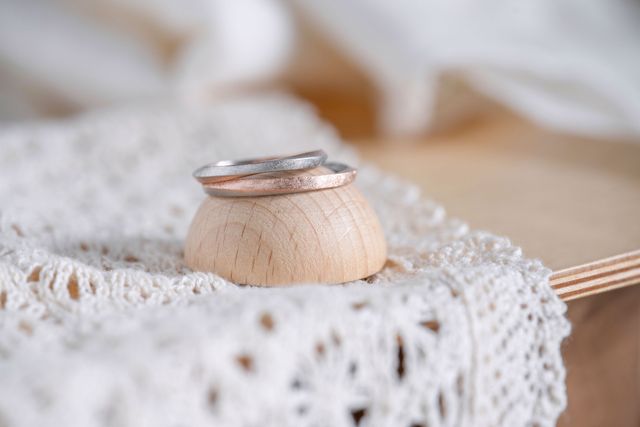 「ヒヤシンス」というデザインのペアリングにしました。