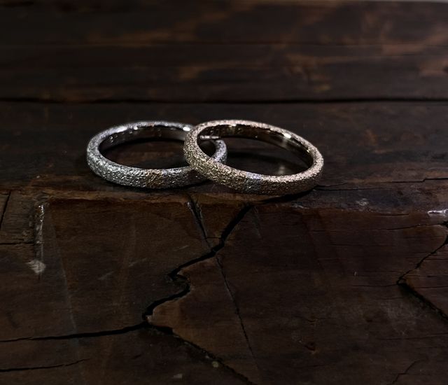 石地
お互いの素材を、一部分入れました。